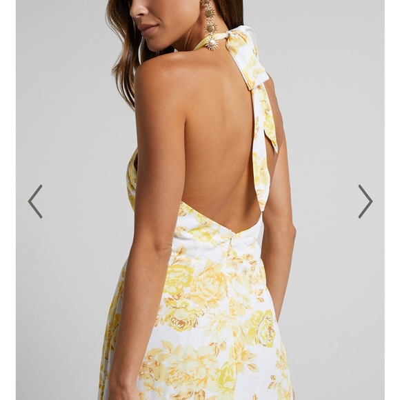 FARAN MINI DRESS - CROSSOVER HALTER BACKLESS DRESS IN YELLOW FLORAL - Picture 2 of 3